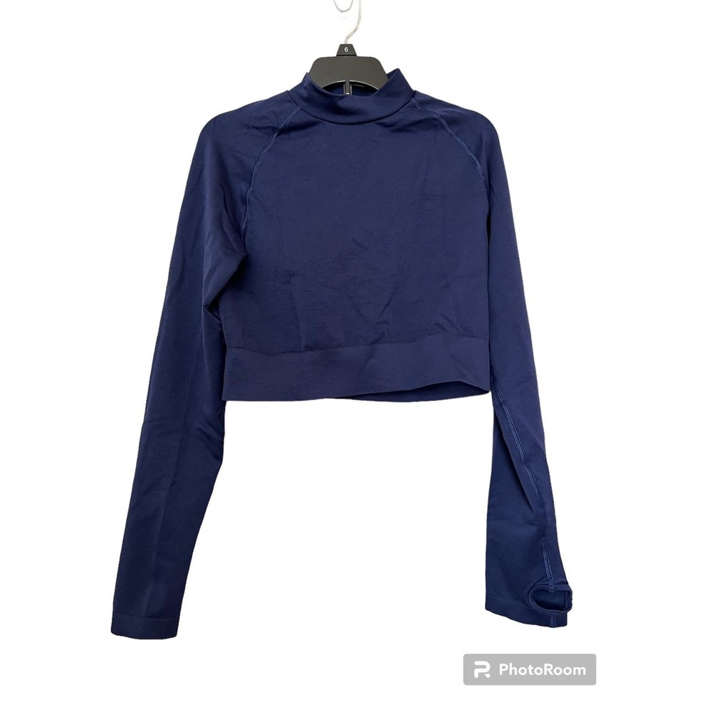 BooHoo Navy bkue Long sleeved athletic crop size L‎